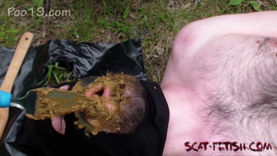 Extreme Scat (MilanaSmelly) 2 girls used live toilet in woods [HD 720p] Femdom, Outdoor