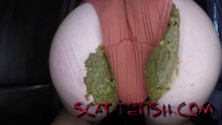 Outdoor Scat (BetweenMyCheeks) Busting out of The Seams [FullHD 1080p] Panty, Scat