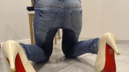 Kaviar Scat (BibiStar) Shitty Jeans With Doctor [FullHD 1080p] Shitting Girls, Poop Videos, Solo