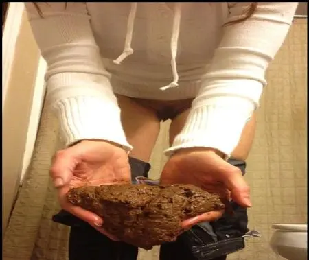 Defecation (Episode 1) Amateur Scat Solo With Big Shitty Pile [HD 720p] Kaviar Scat, Pooping Girls