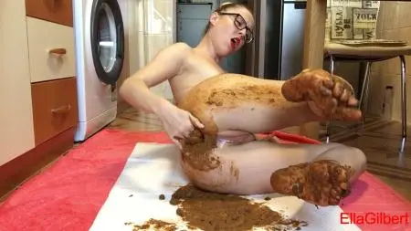Foot Scat (EllaGilbert) Feet Fetish Skype Show [HD 720p] Solo Scat, Shitting