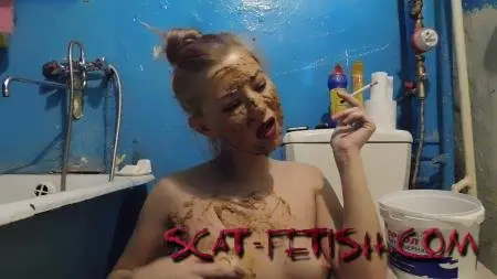 Shitting (KatyaKASS) Smoke and smear myself with shit 2 [FullHD 1080p]