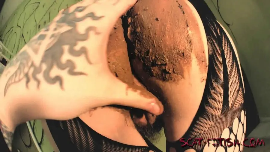 Amateur (DirtyBetty) Wanna touch me? Play with my shit? [FullHD 1080p] Poop, Defecation