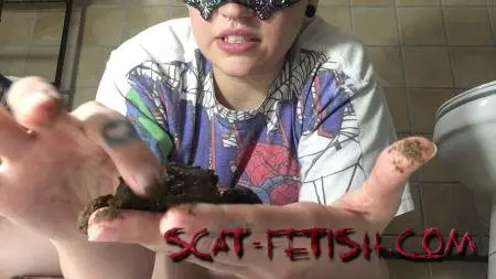 Defecation (ChubbiBunni) Attempting to Eat My Poo [HD 720p] Scatology, Solo