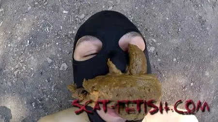 Toilet Slavery (scatdesire) Using My Toilet Outdoor [FullHD 1080p] Femdom, Shitting