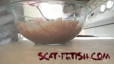 Eating Shit (Alicia1983june) Chocolate Brownie Poop Cake [FullHD 1080p] Solo, Amateur