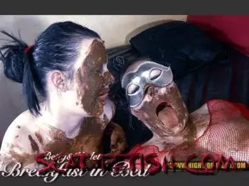 Hightide-Video.com (Betty, Violet) BETTY & VIOLET - BREAKFAST IN BED [HD 720p] Lesbians, Defecation Screenshot 6