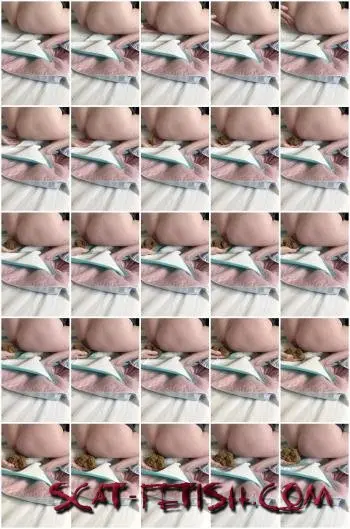 Shitting (Wastedwetness) Me shitting on my wife’s hand [UltraHD 4K] Solo, Defecation Screenshot 1
