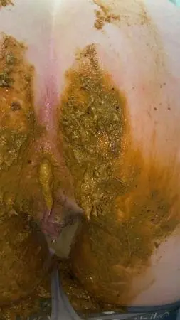 Jean Pooping (Sexandcandy18) Extreme jean accident [UltraHD 2K] Scatology, Solo