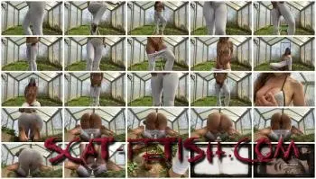 Diarrhea (VeganLinda) Cumming, Shitting and Pissing in white Leggings [FullHD 1080p] Scat, Solo Screenshot 1