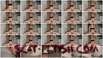 New scat (LucyBelle) Soft smelly poop on the toilet [UltraHD 2K] Shitting Girls, Amateur Screenshot 1