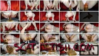 Solo (AnnaCoprofield) I'm fucking my ass and TRYING to stuff my pussy with shit a little [FullHD 1080p] Masturbation, Toys Screenshot 1
