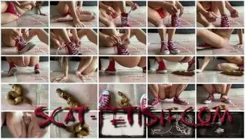 Extreme (Marinayam19) Red high top sneakers and shit [FullHD 1080p] Scatology, Solo Screenshot 1