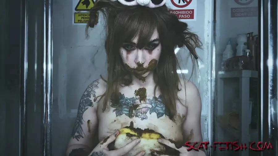Defecation (DirtyBetty) Do you poop in the shower? [UltraHD 4K] Eat, Teen, Solo
