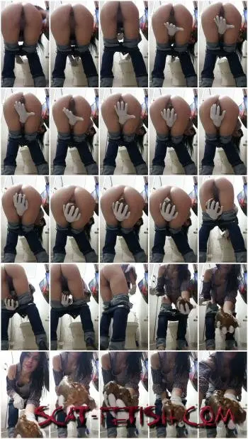 Solo (CherryPie) Pooping with jeans [UltraHD 2K] Defecation, Extreme Screenshot 1