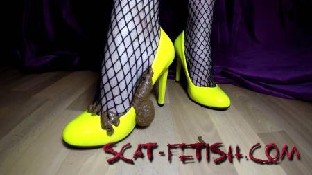 Solo (Annalise) Shit on the Shoes [FullHD 1080p] Fetish, Foot
