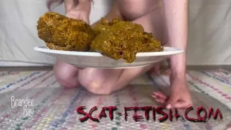 Extreme (Amateur) Brandee bay pooping [UltraHD 2K] Solo, Shit