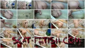 Big Enema In The Bathroom (Motorolka) Enema In The Bathroom From A Different Angle [FullHD 1080p] Toys, Masyurbation Screenshot 1