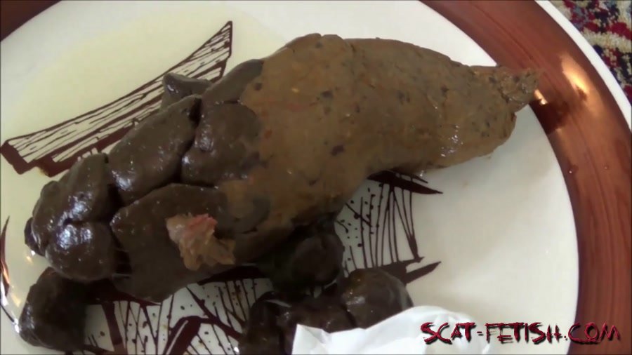 Solo (Tegan Brooke) Poop on a Plate [FullHD 1080p] Big pile, New
