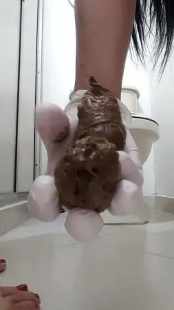 Toilet Slavery (CherryPie) Cherry pooping in bath [UltraHD 2K] Big pile, New, Solo
