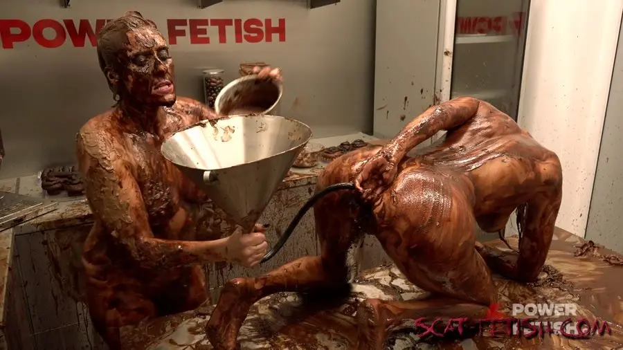 PowerFetish (Venera Maxima, Brittany Bardott) Smelly Fuck Den Episode 40 [FullHD 1080p] Defecation, Extreme