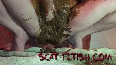 Masturbation (Allura) Shitting Smeared Tits and Stuffed Pussy - Shitty Masturbation with Plastic Toy and Bottle Pregnant Allura - Smearing my shit on my boobs [FullHD 1080p] Solo, Shit