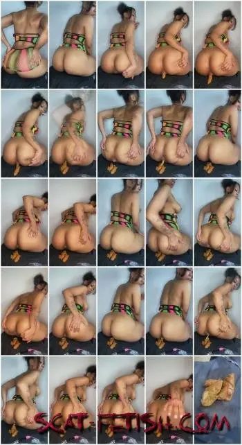 Defecation (NastyAzzLaLa) Smoking and pooping [UltraHD 2K] Solo, Brazil Screenshot 1