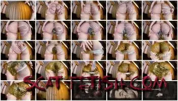 Panty Scat (DirtyBetty) Nasty Stinky Plastic Panties [FullHD 1080p] Smearing, Solo Screenshot 1