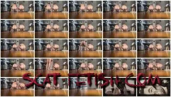 oop Videos (Colombianbigass) Giants make you worship their shit [FullHD 1080p] Defecation Screenshot 1