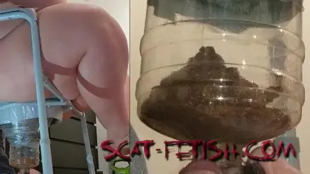 Toilet Slavery (Queen Siya) Chugging LITERS of my poop-flavored pee [HD 720p] Femdom, Humiliation