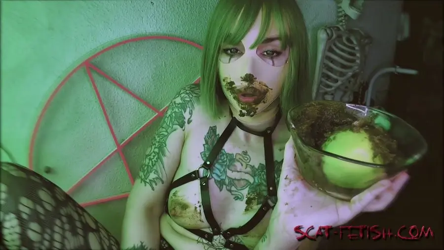 Solo (DirtyBetty) Apples and Serving Option [FullHD 1080p] Eat Shit, Teen