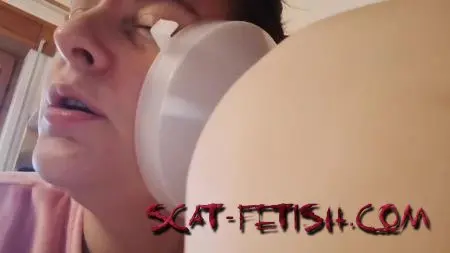 Smearing (Nicolettaxxx) My friend farts in my face [UltraHD 4K] Efro, Poo