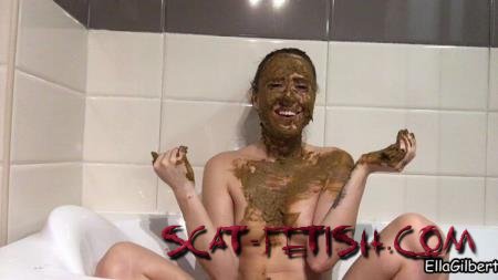Scatting Girl (EllaGilbert (Ella Gilbert)) Smearing of the face to an extreme degree [HD] Amateur, Solo