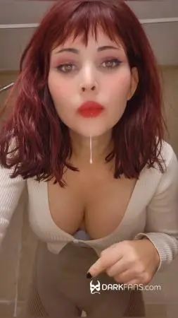 DarkFans (Mistress Scat POV) Shitting in the bathtub [UltraHD 2K] Solo, Milf