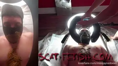 Femdom (Domina) Lots of Shit and Piss for This Lucky Little Guy [FullHD 1080p] Extreme, Humiliation