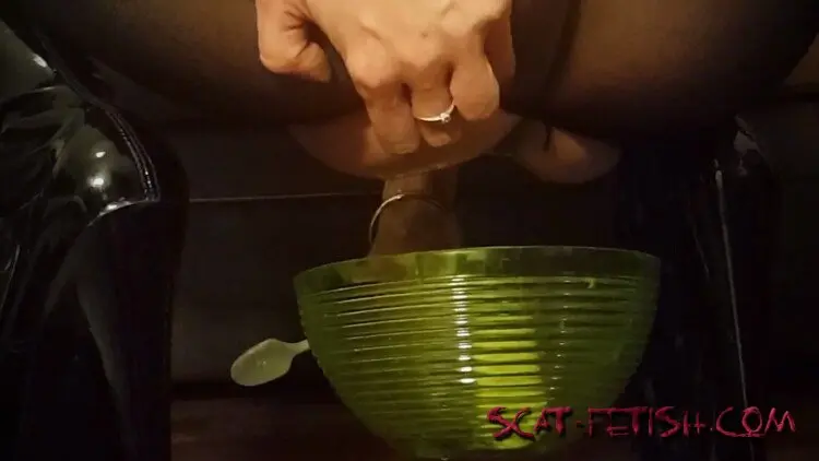ScatShop.com (Mistress Antonella) THE SWEETEST Hot Chocolate &amp;Banana for  slaves [SD] Scat, Solo