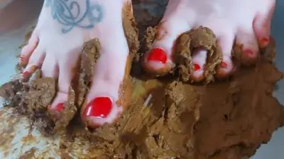 Fetish (Solo) Smeared shit on your feet, lick it up slave [HD 720p] Latex, Feet