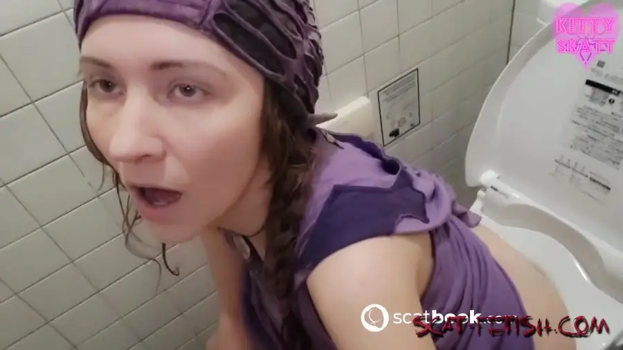 Scatbook.com (WC) Crowded public shit in Japan [HD 720p] Solo, Pooping