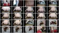 Shitting Girls (Russian Girl) Shits on a carpet in the middle of the room [HD 720p] Amateur, Solo Screenshot 1
