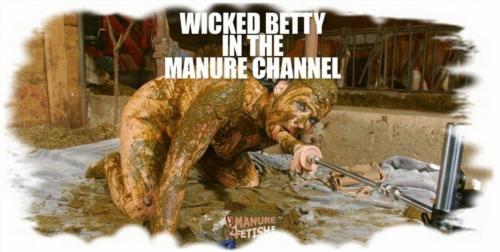 Scathd.com () Wicked Betty In The Manure Channel [HD 720p]