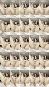 Solo (Misscherryoxo) Accidentally Farting And Pooping In Your Mouth [UltraHD 4K] Young, Big Pile Screenshot 1