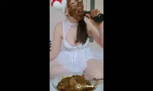 Scatbook (Scatlina) Santa's New Year's Gift (with 15 loads of shit) [HD 720p]