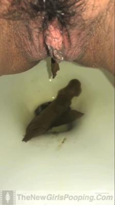 TheNewGirlsPooping.com (Efro Sabrina) Scat Cute Sabrina 2 [SD] Brunette, Solo