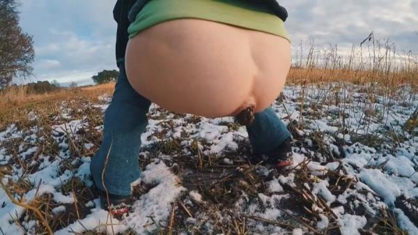 Filthygrid.com (Mia Skye aka MiaRoxxx) First Snow [HD 720p] Germany, Dirty Anal