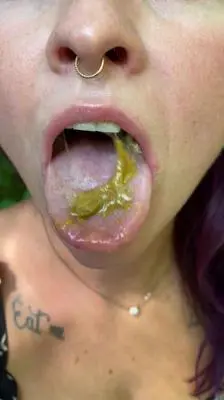 Scatbook (LilButtLex) Golf Balls in Public [UltraHD 2K] Scat, Fetish