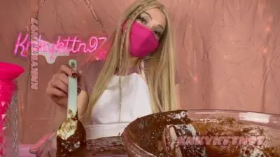 Defecation (KnkyKttn97) Kinky Bakery [HD 720p] Dildo, Scat