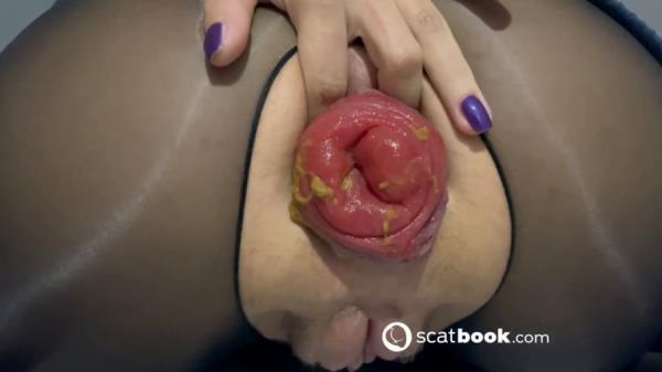 Scatbook.com (Rosemia) I Get So Filthy Playing With My Dirty Ass [HD 720p] Solo, Scat