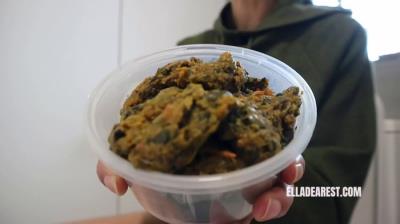 Scatbook.com (Ella Dearest aka Efro Ella) VEGGIE DELIGHT [HD 720p] Solo, Defecation