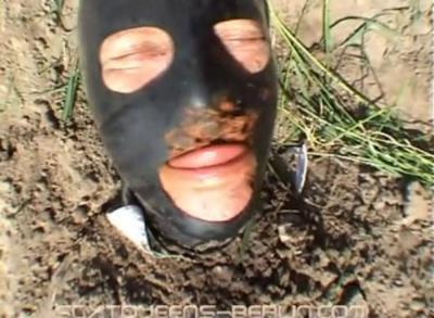 Scatqueens-Berlin.com (Lady Missy, Lucy Delunatic, Lady Grace, Miss Flowers, Lady Katherina, Lisa Anderson) Piknick Scat [SD] Femdom, Humiliation