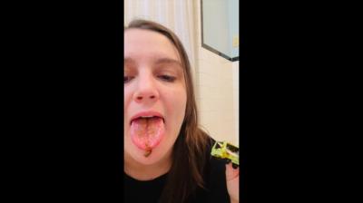 Laylaleescat.com (Layla Lee) Toy Cars And Shit EXPLOSION [FullHD 1080p] Amateur, Defecation Scat-Slaves.net